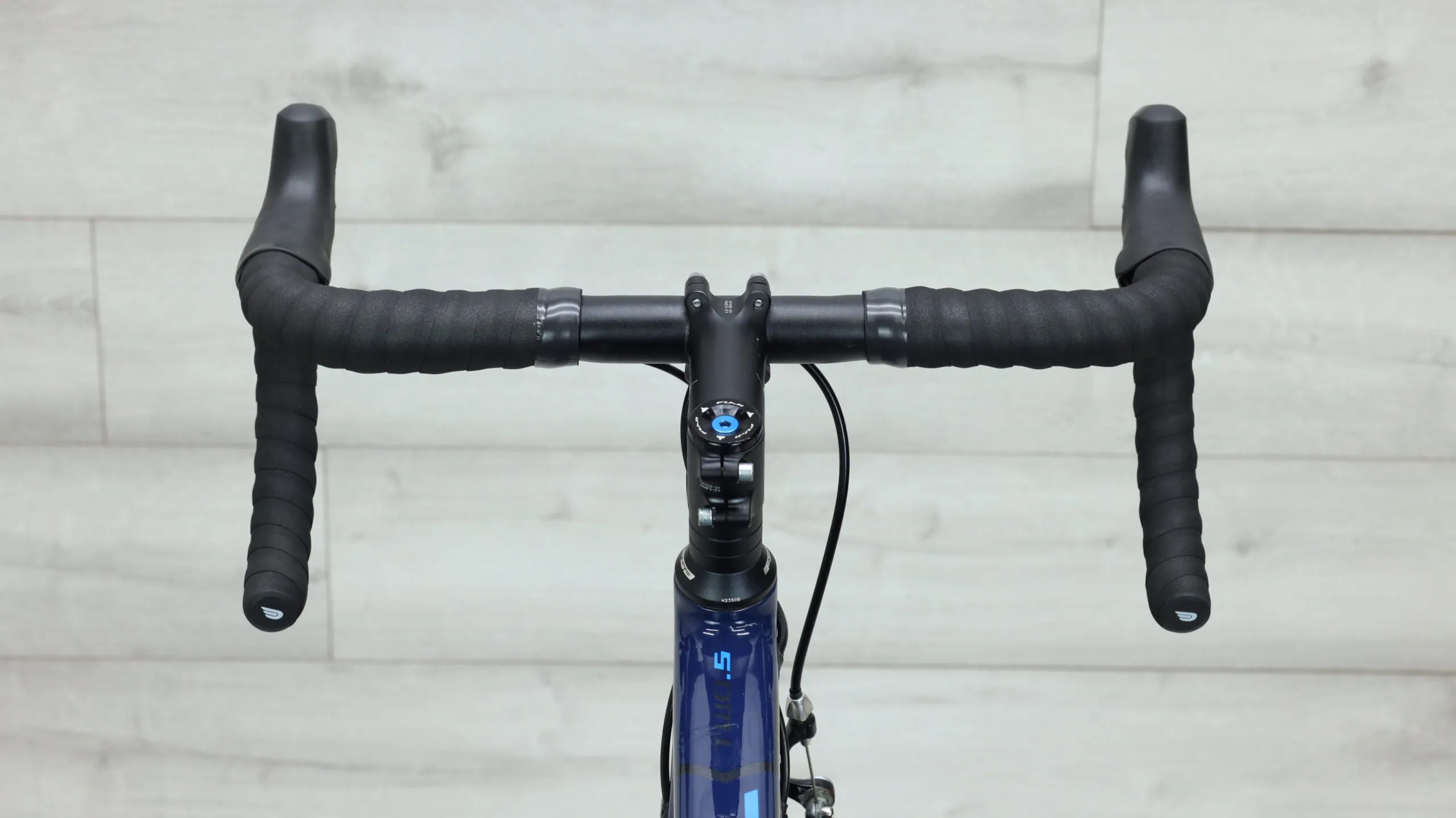 2016 Fuji SL 2.5  Road Bike - 58cm