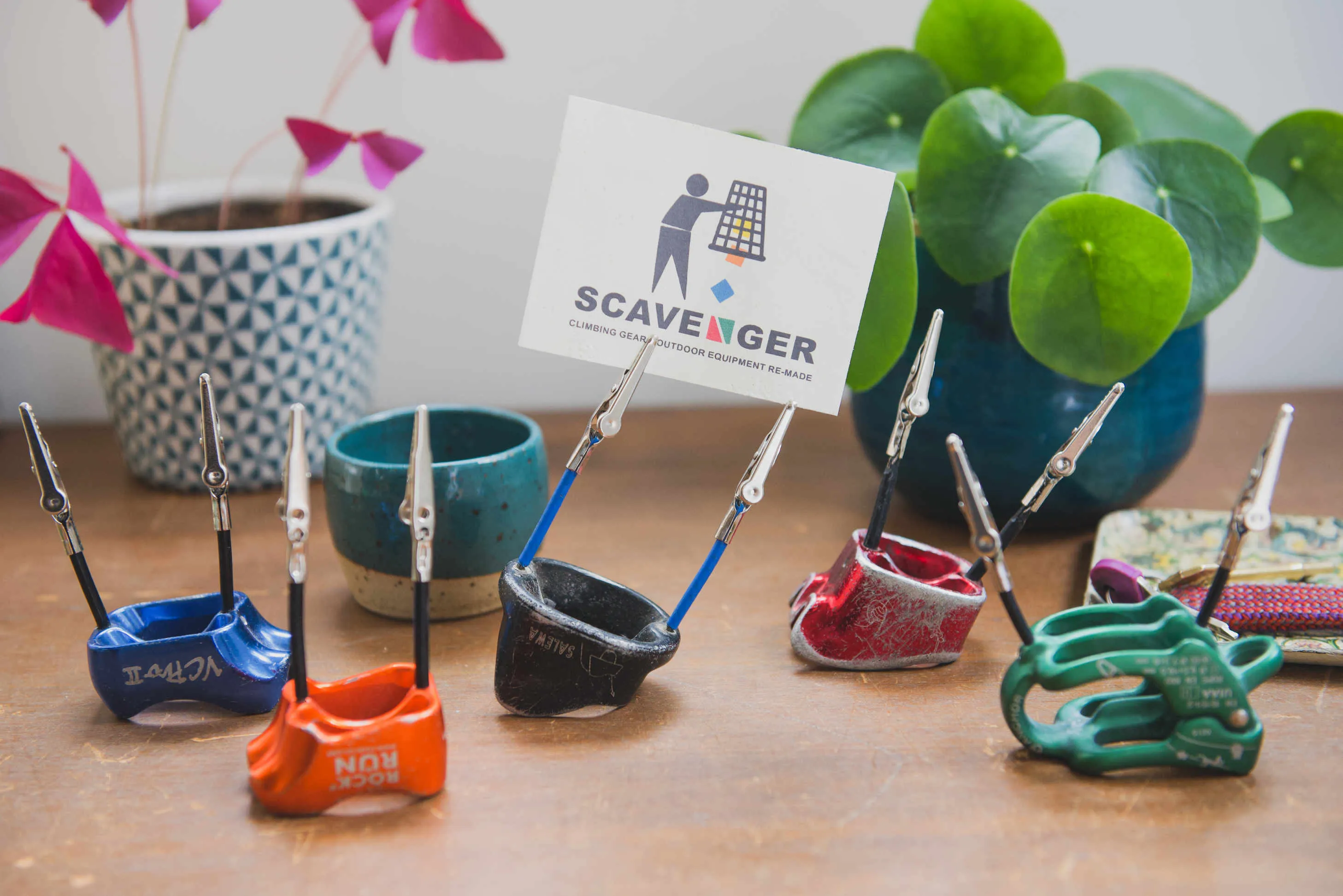 Belay Photo & Memo Holder - Black