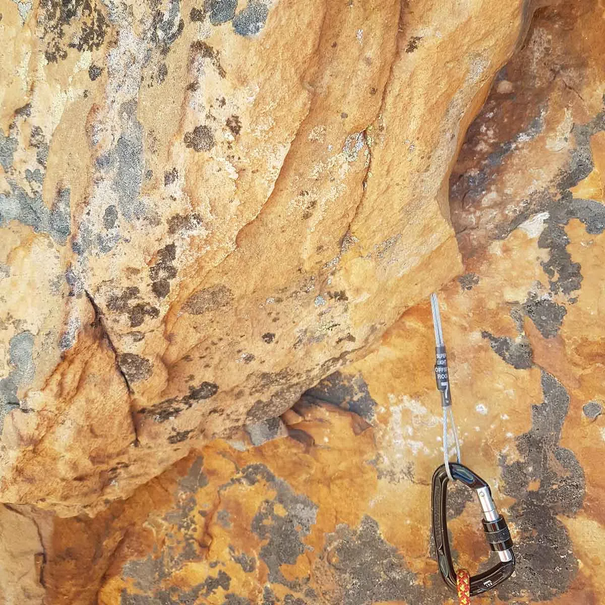 Coloured Climbing Chalk - Australian Sandstone