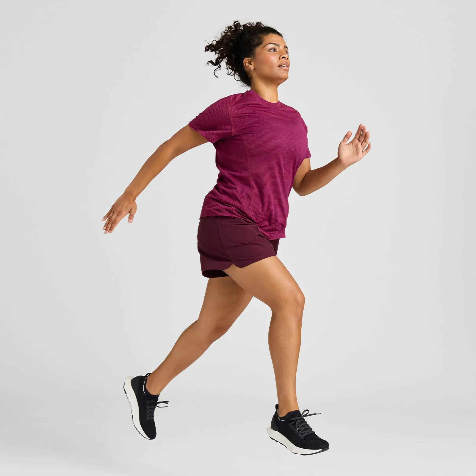 Women's Natural Run Tee - Thrive Crimson